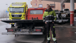 Záchrana na zledovatělé silnici S7 (5)