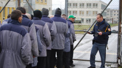 Ve službě: Za mřížemi S1 (8)