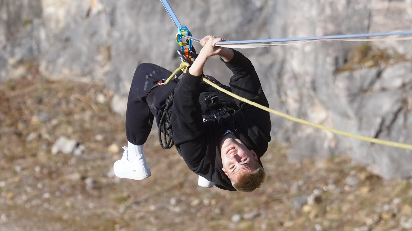 Denní show: Slackline challenge a návštěva Tadeáše