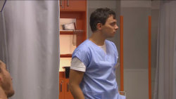 Agresor, co vyhrožuje