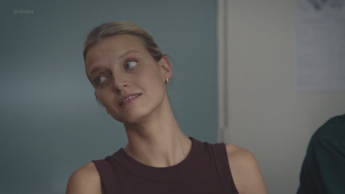 Profesorské tajemství i rodinné démony vyšetřovatelů – Mladá krev (S1E11)