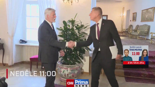 Sledujte Nedělní speciál: Česká politika s Malou a Decroix