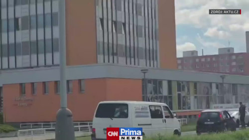 Muž pod vlivem drog srazil autem nezletilou dívku