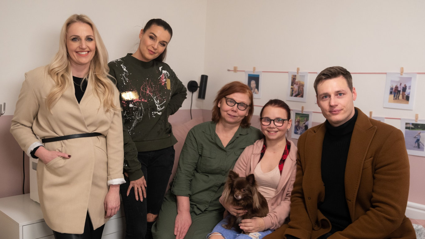 Proměna pro statečnou mladou dámu a její maminku.