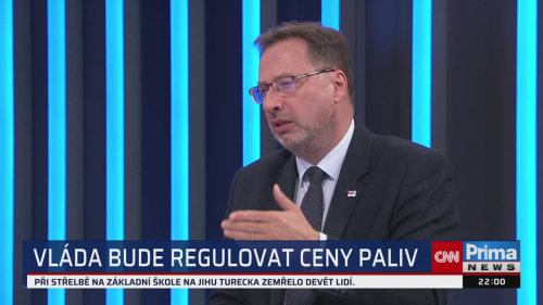 360°, 15.4. v 21:59 - R. Kubíček, M. Kučera, V. Kovářová, M. Ševčík, D. Balšínek, V. Dolejší