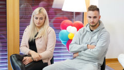 Psí opičí dráha a slavnostní večeře