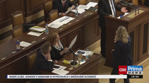 HLAVNÍ ZPRÁVY, 21.10. v 18:55
