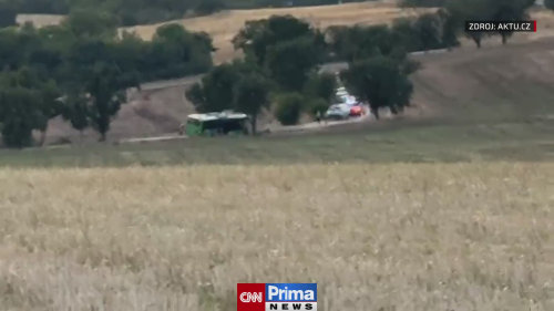 Nehoda na Chomutovsku (zdroj: AKTU.cz)
