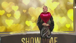 SHOWTIME, 14.2. v 19:55