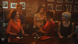 Slunečno, místy vraždy