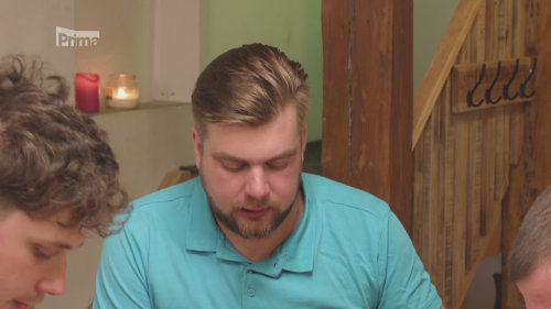 Žil v online světě - Prostřeno! S31 (3)