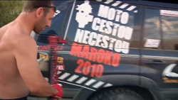 Moto(s)poušť aneb Moto cestou necestou (2)