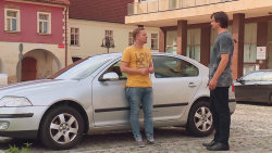 Denis v ohrožení