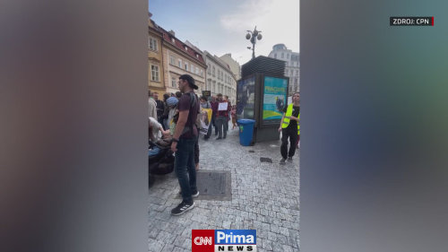 Pirátský pochod pro bydlení v srdci Prahy