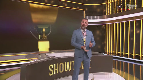 SHOWTIME, 21.2. v 19:55