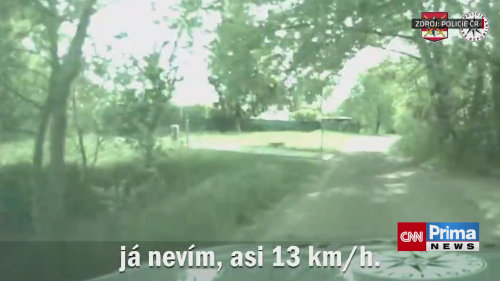 Policisté zadrželi jezdce na ilegální elektrokoloběžce