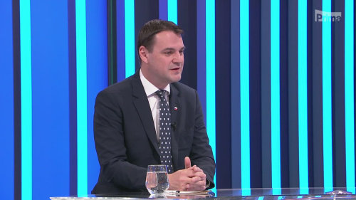 PARTIE Terezie Tománkové, 3.5. v 11:00 - Petr Macinka, Alexandr Vondra