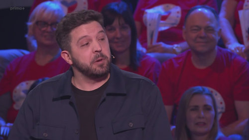 Albert Čuba jako kamikaze umění – Máme rádi Česko