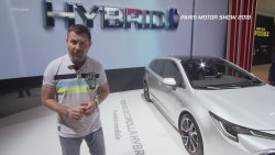 Paříž - Toyota
