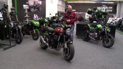 Přípravy před výstavou Motosalon II.